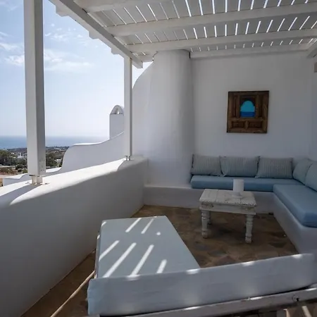 Moon With Private Swimming Pool Aspro Chorio